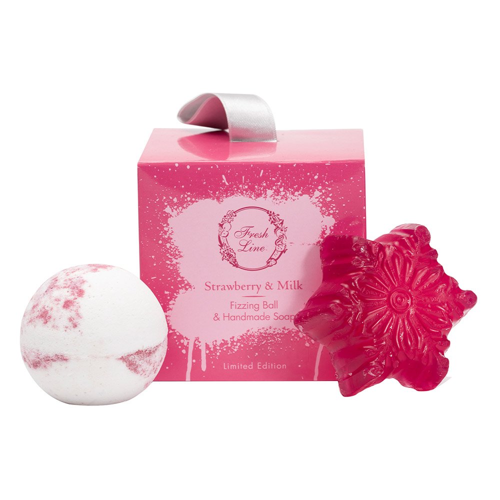 Fresh Line Promo Xmas '23 Strawberry & Milk Candy Box Χειροποίητο Σαπούνι100g & Χειροποίητη Αναβράζουσα Μπάλα 120g, 1σετ