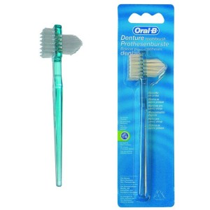 Oral-B Denture Χειροκίνητη Οδοντόβουρτσα Για Τεχνητή Οδοντοστοιχία 35mm, 1τμχ