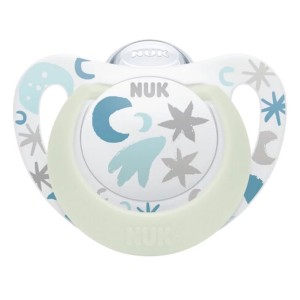 Nuk Star Νight Ορθοδοντική Πιπίλα Σιλικόνης με Θήκη Λευκή με Σιέλ/Γκρι Αστεράκια 0-6m, 1τμχ