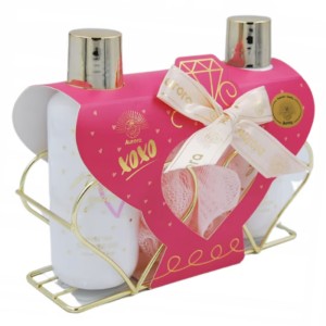 Aurora Σετ XoXo White Tea Αφρόλουτρο 150 ml, Body Lotion 150ml & Σφουγγάρι Σώματος, 1σετ