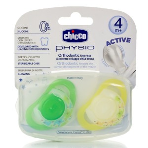 Chicco Ορθοδοντική Πιπίλα Σιλικόνης για 4+ μηνών με Θήκη Νυκτός Πράσινο/Κίτρινη, 2τμχ