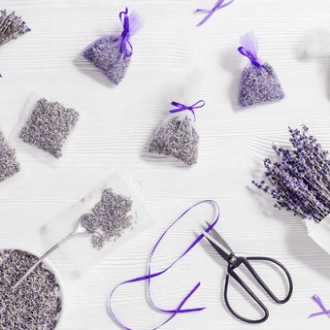 Αρωματικά Ρούχων - Σκοροκτόνα - Ρολά Ξεσκονίσματος